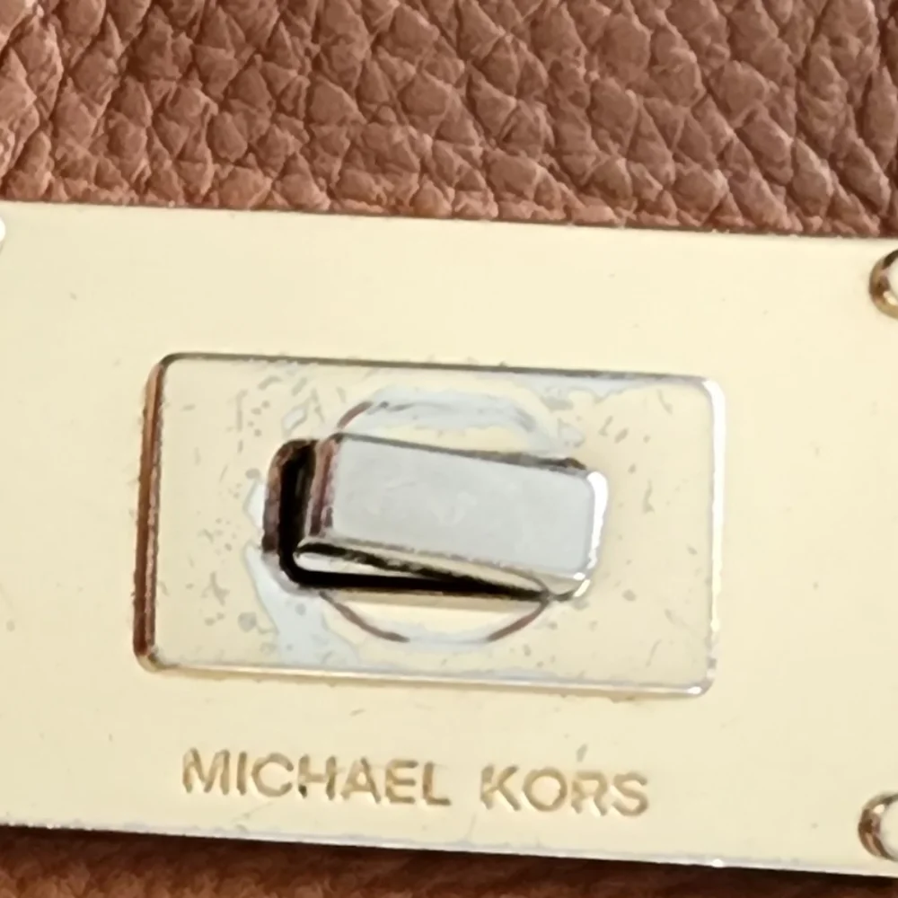 Michael Kors‎ Sloan Pebbled Leather Chain Shoulder Bag Brown Gold Turn-Lock